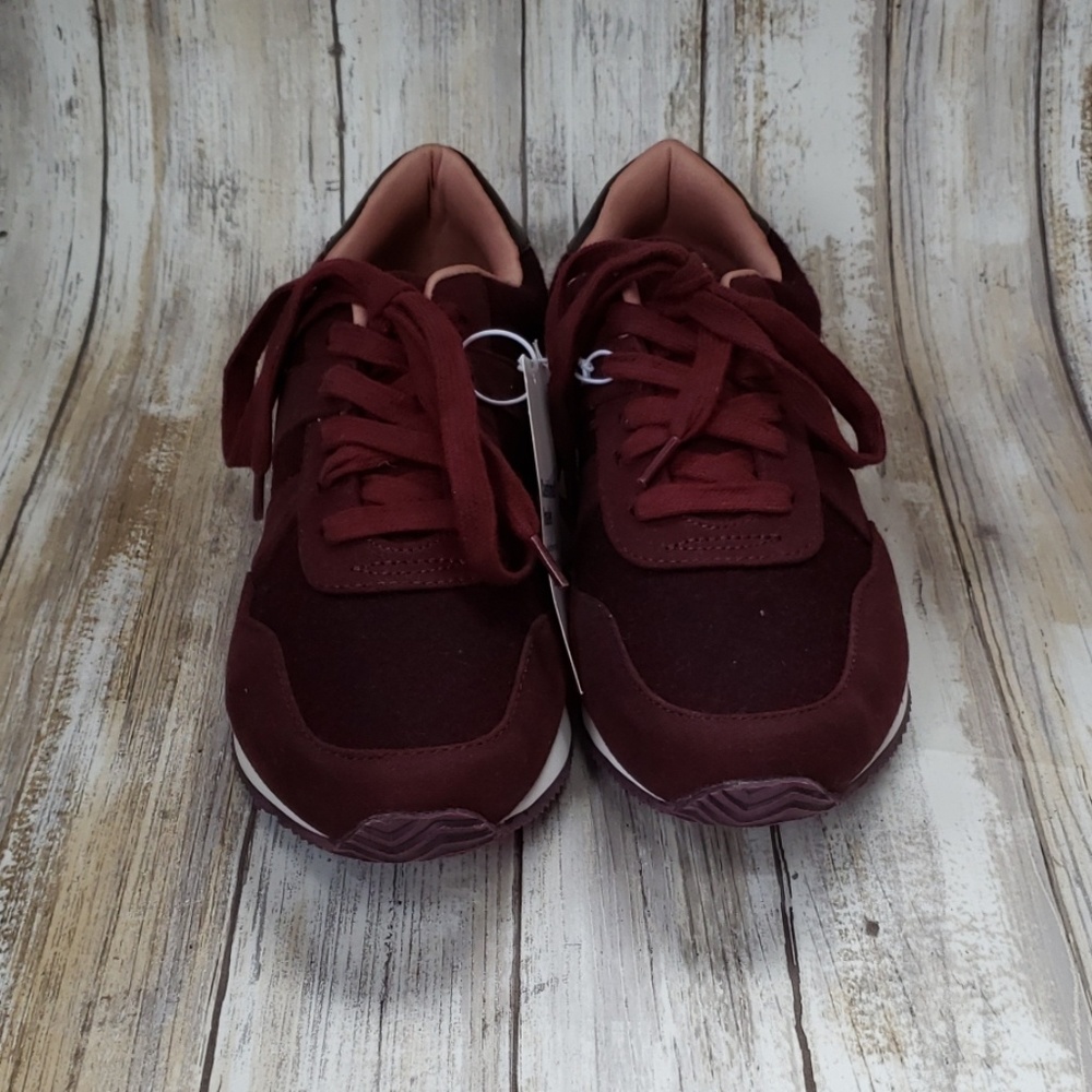 Burgundy sneakers - size 6 - Picture 2 of 7